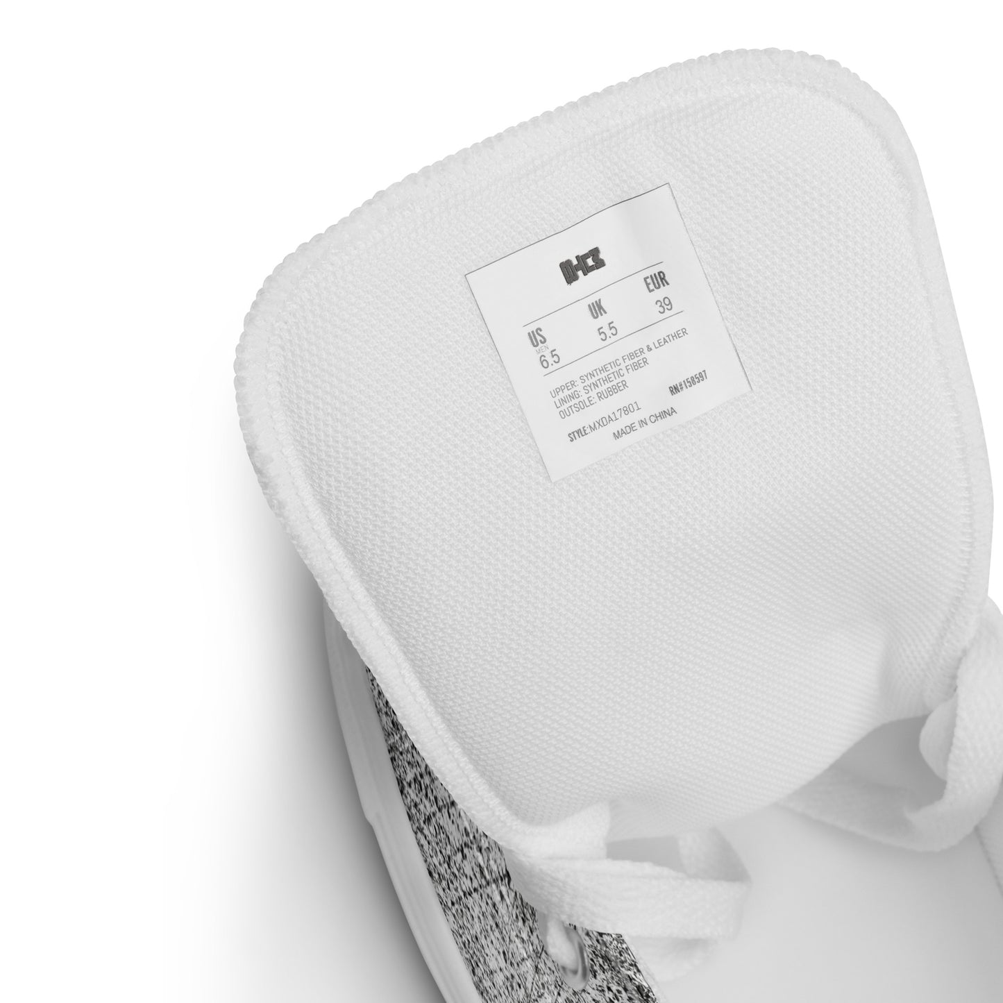 Men’s high top Distressed Pattern canvas shoes.